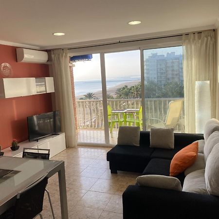 Beachfront And Cozy Apartment Cullera Esterno foto