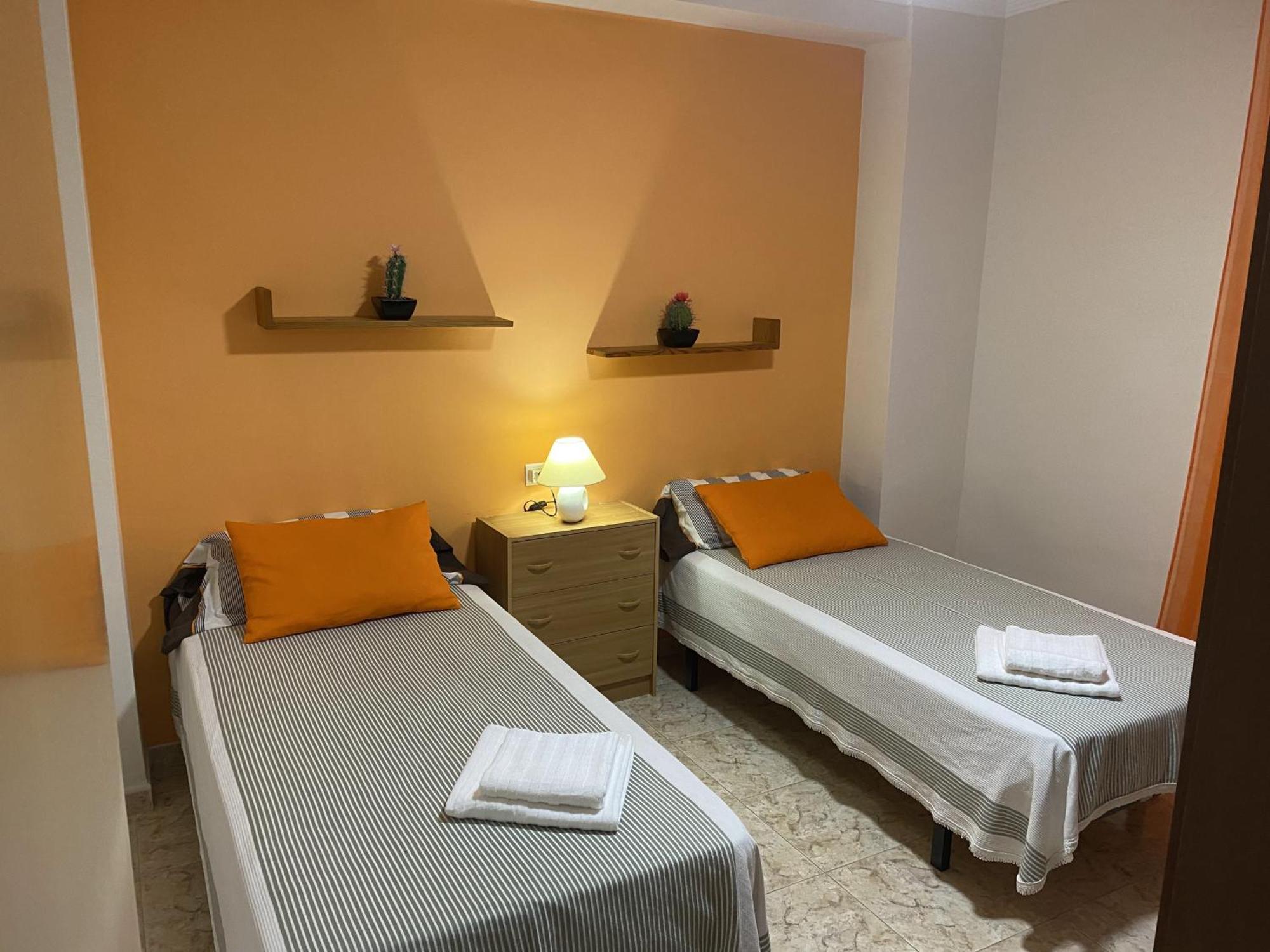 Beachfront And Cozy Apartment Cullera Esterno foto